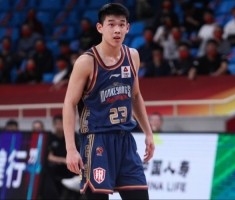 开云体育官方网站-曾繁日：希望林葳在季后赛强度的比赛中吸取经验 往更高平台发展